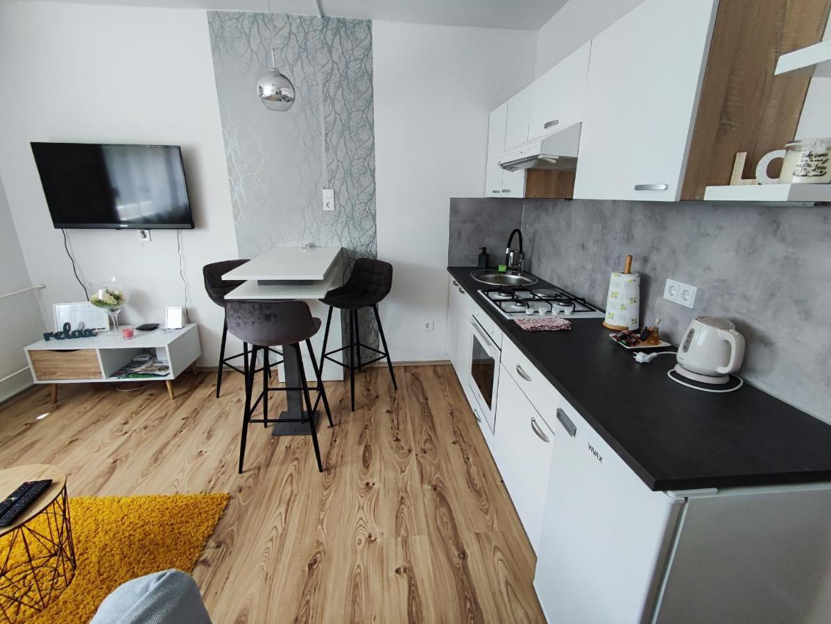 Apartman Emy Karlovac Esterno foto